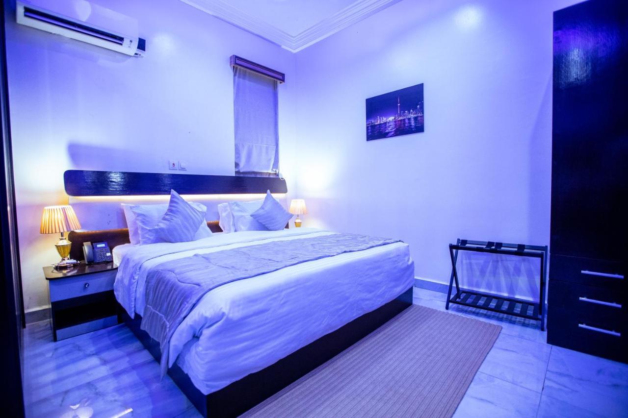 Apartment 79 Hotel & Suite Ikeja Bagian luar foto